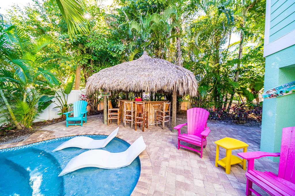 Tiki Bar and Sun Shelf