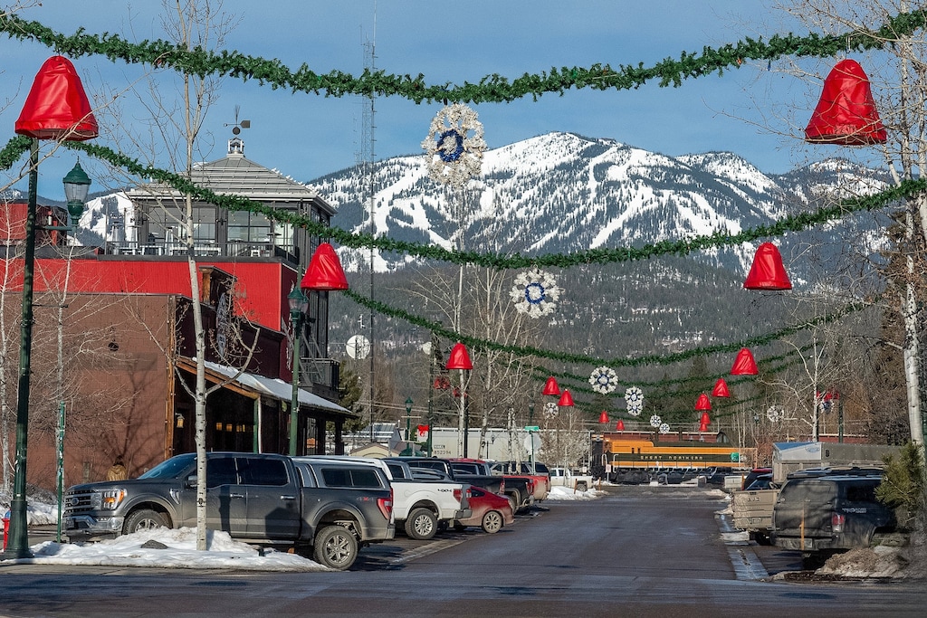 Downtown Whitefish During the Holidays!