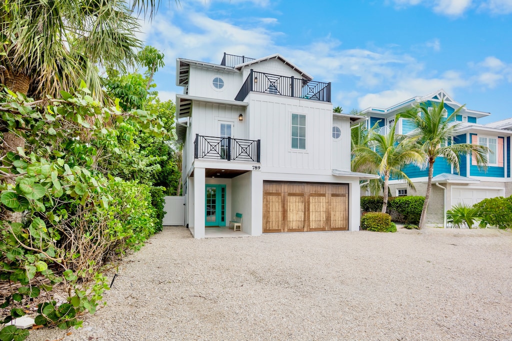 Welcoming front view of the home