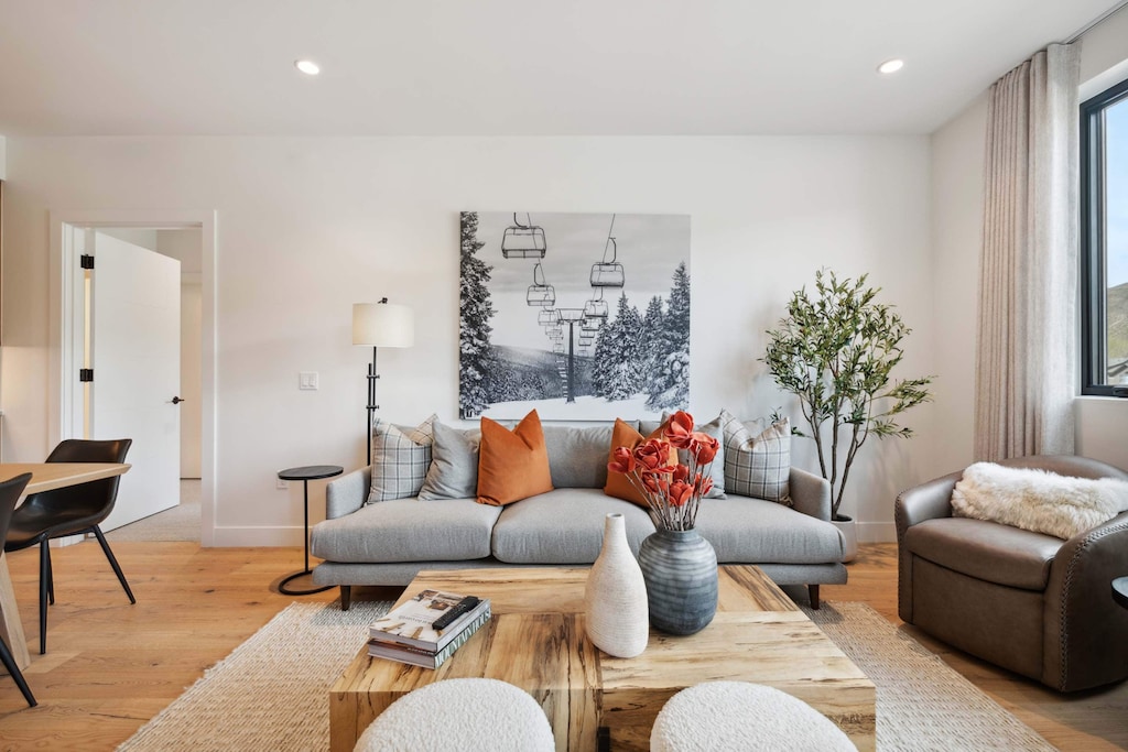 frontgate226-3543_54501168798_o_1