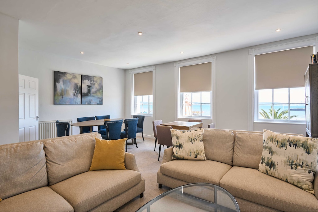 Albert House, Weymouth - Host & Stay