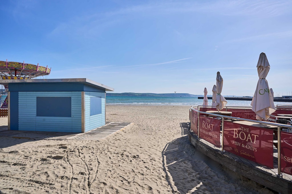 Albert House, Weymouth - Host & Stay