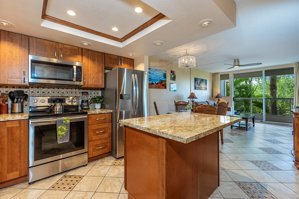 Beautifully updated kitchen!