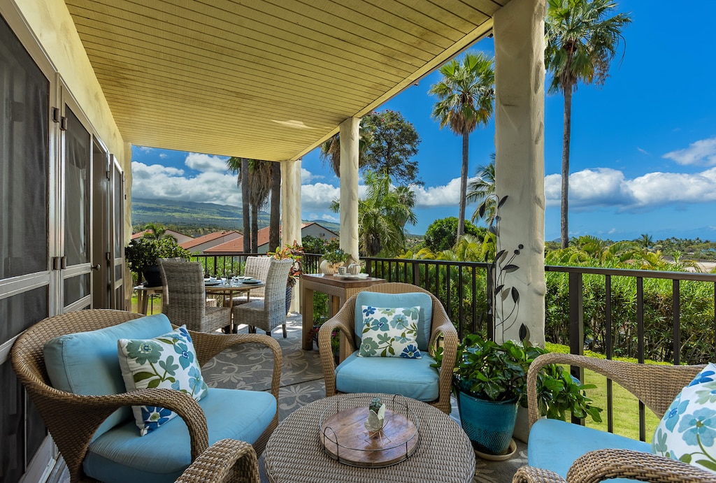 Expansive private lanai