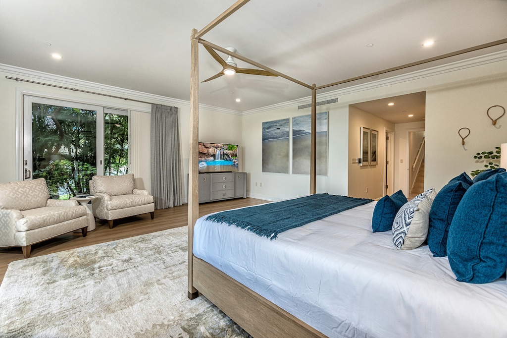 Make this your bedroom sanctuary while on vacation. 