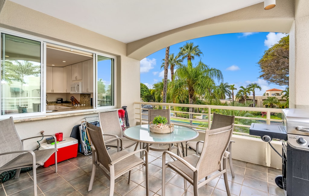 Huge Private Patio with so much seating~Views!!!