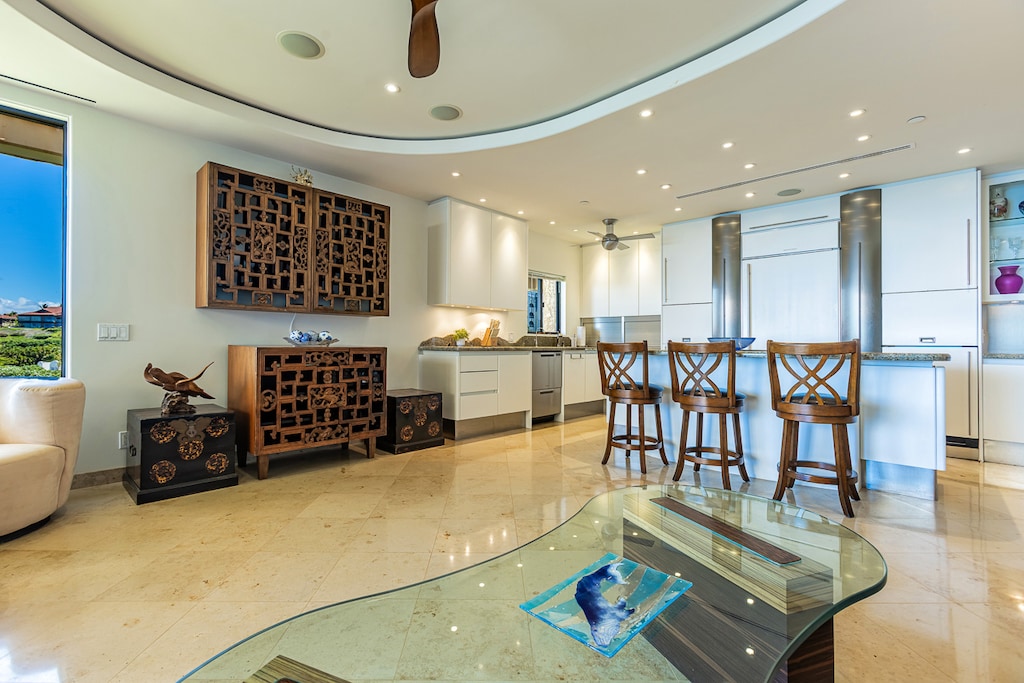 This unit has an open feel