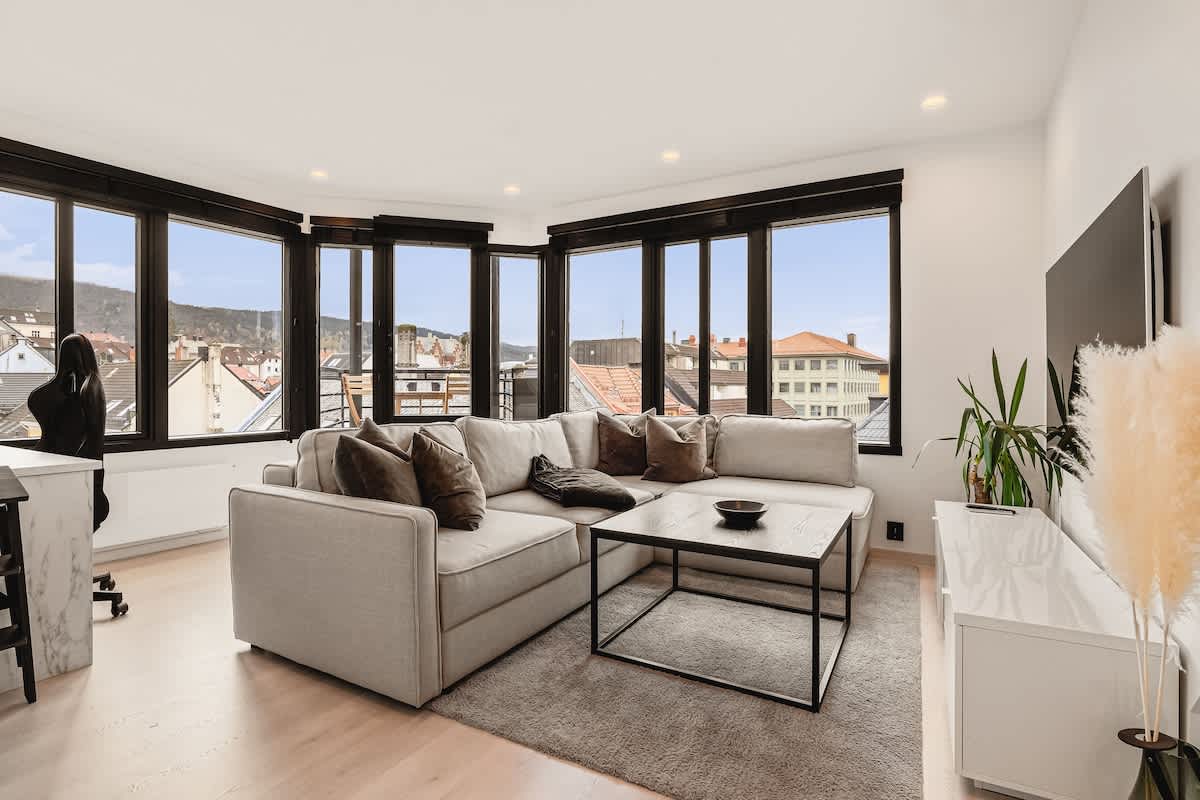 Penthouse 250m From CityCenter I Privat Balcony