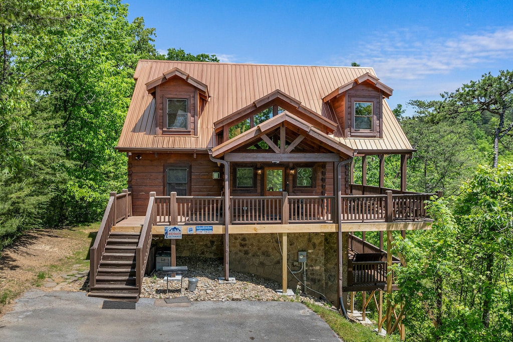 moonbeam-and-cabin-dreams-1