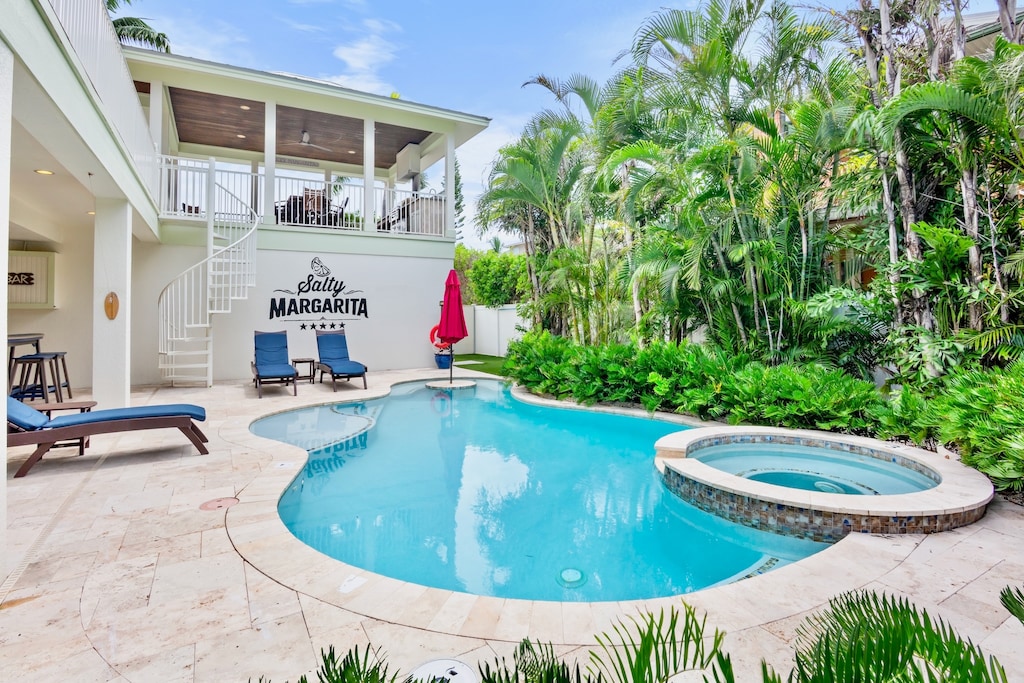 Pool and Spa - Salty Margarita