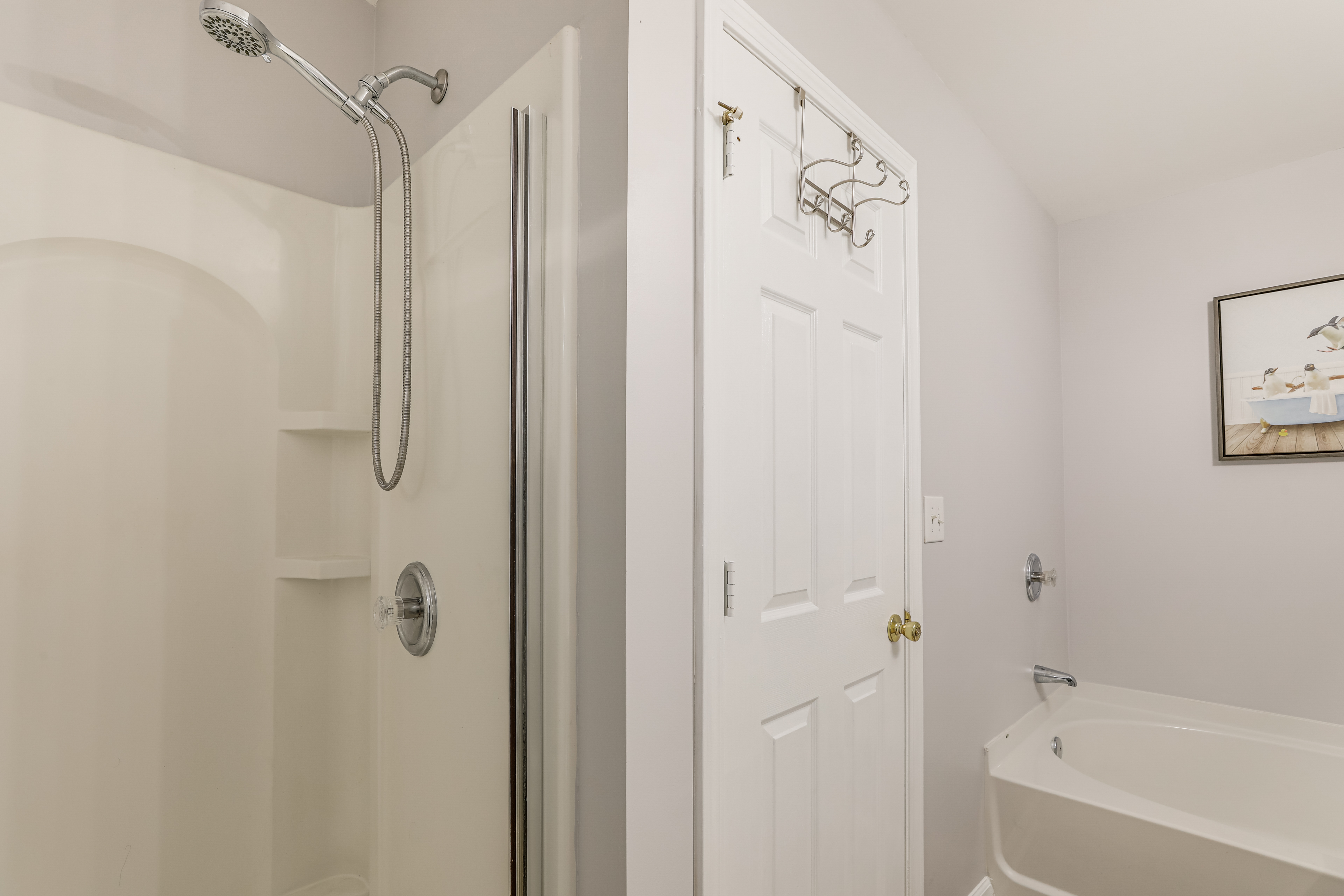 8 Mi to Downtown: Atlanta Townhome!