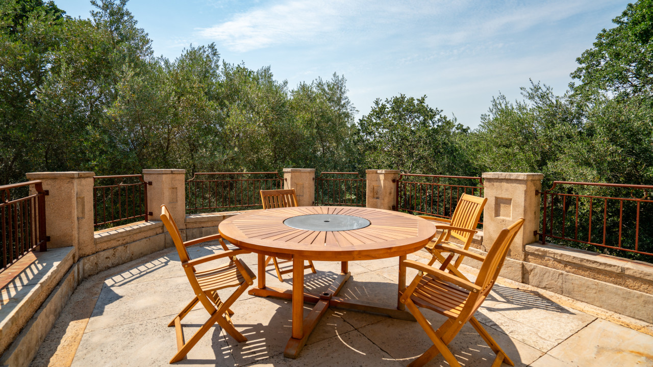 Lomita Estate - En-Suite 6 BD, Pool, Spa, Near Plaza