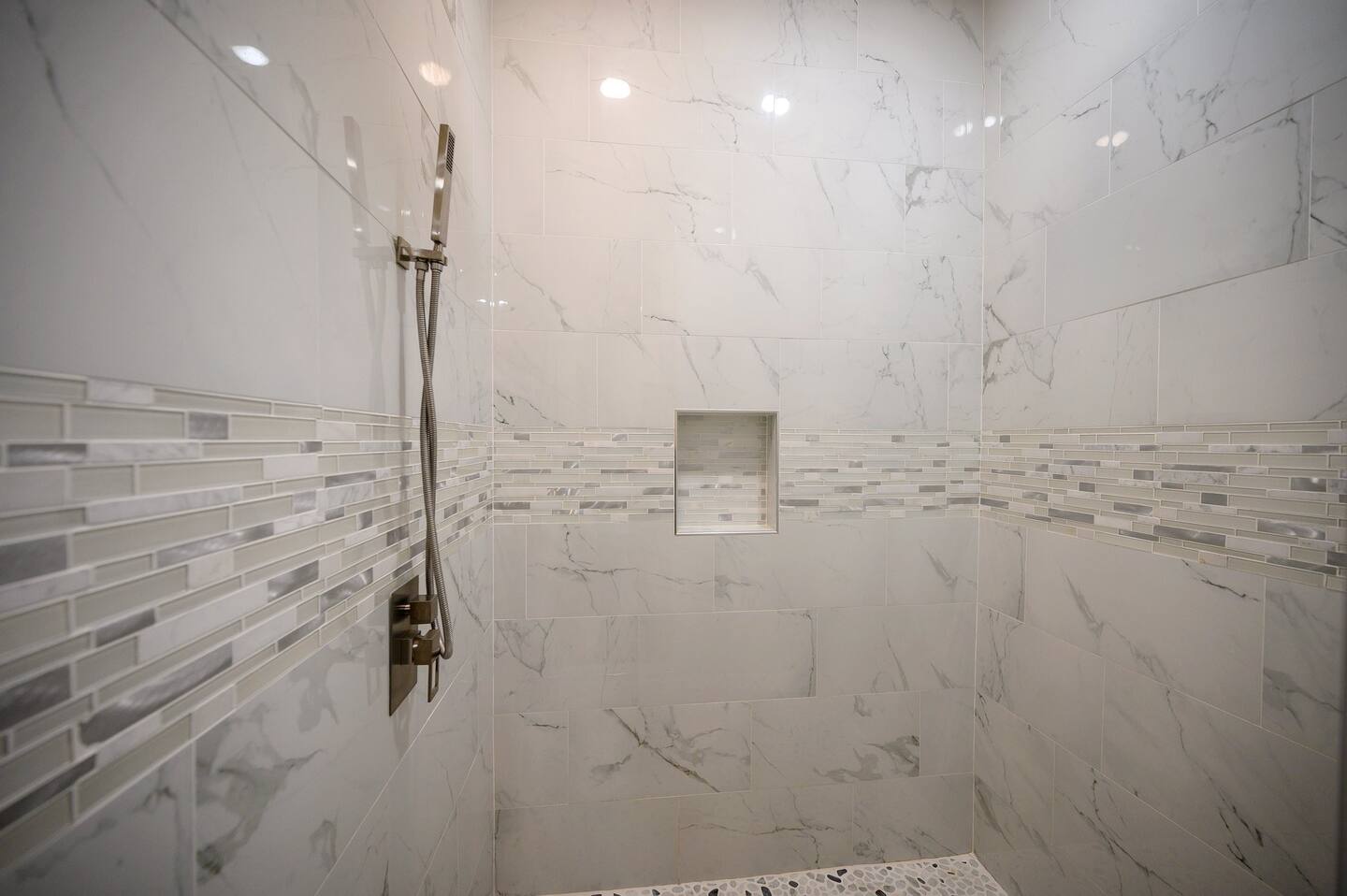 Smokin Buck By The Cohost Company