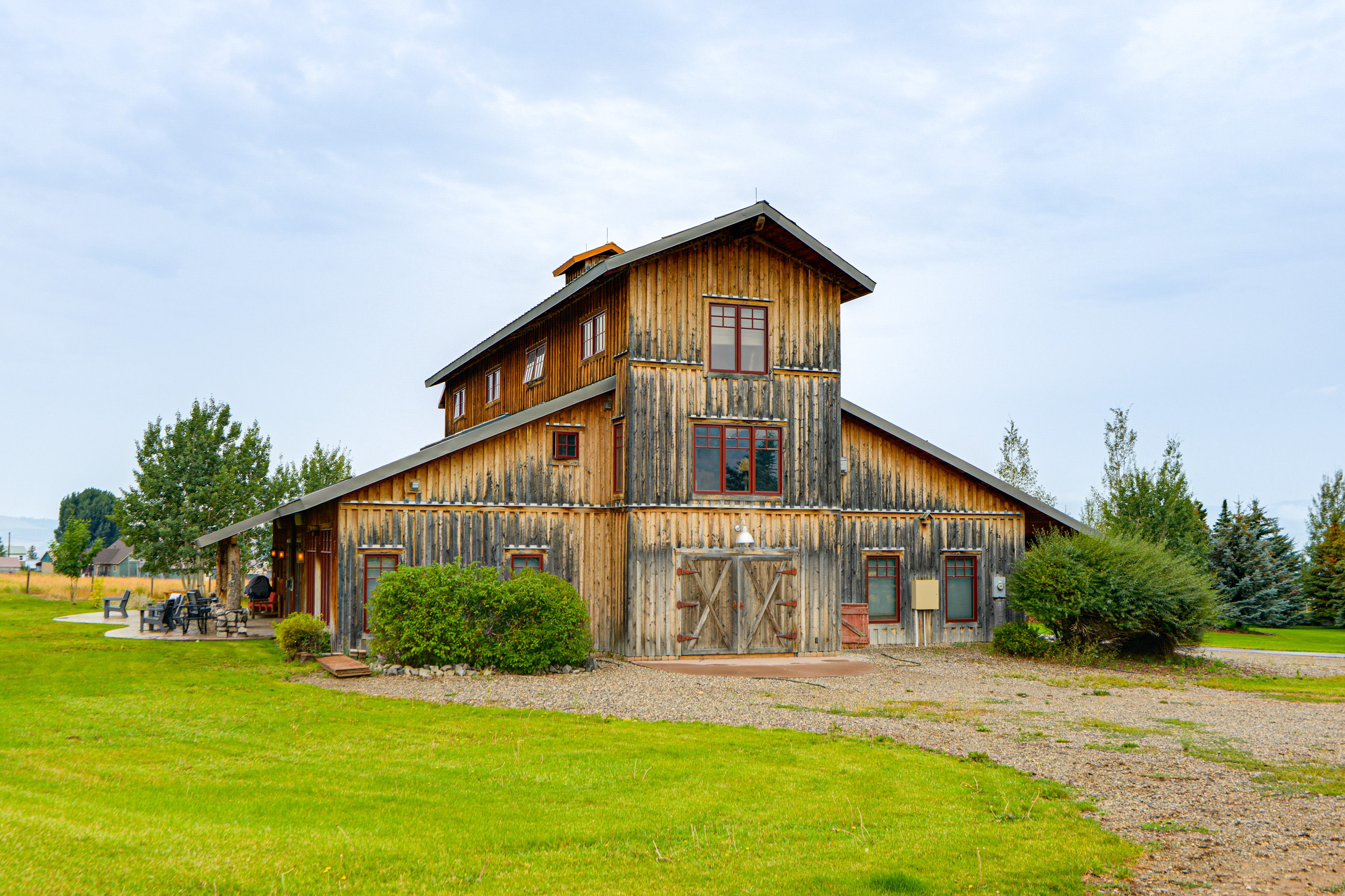 On 20 Scenic Acres: Mtn Retreat in Star Valley