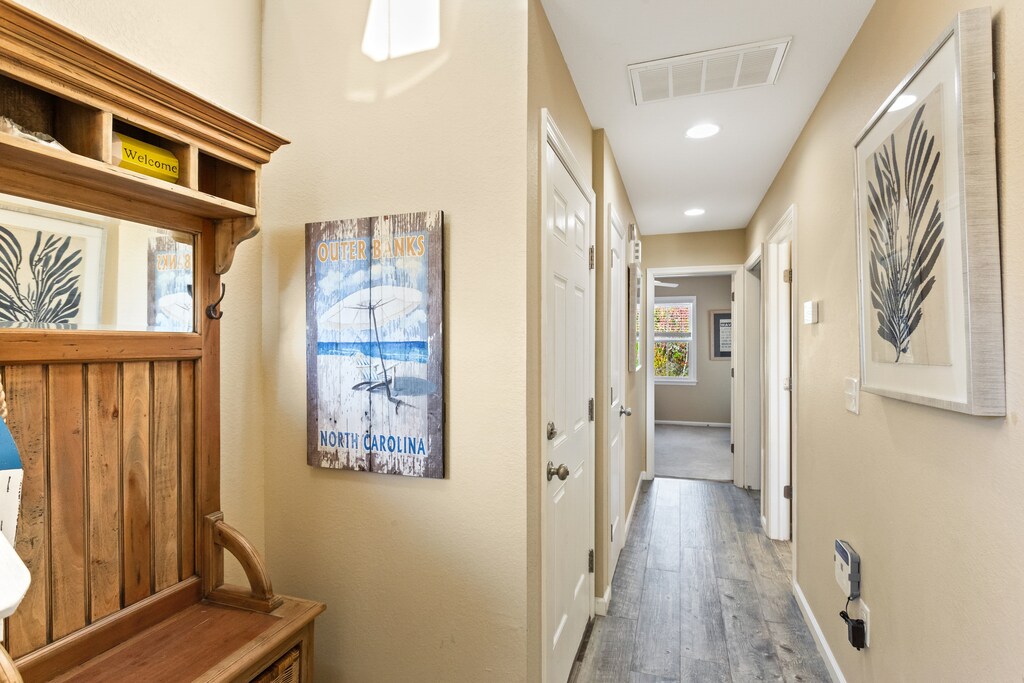 Move seamlessly between levels in this tastefully decorated town home.