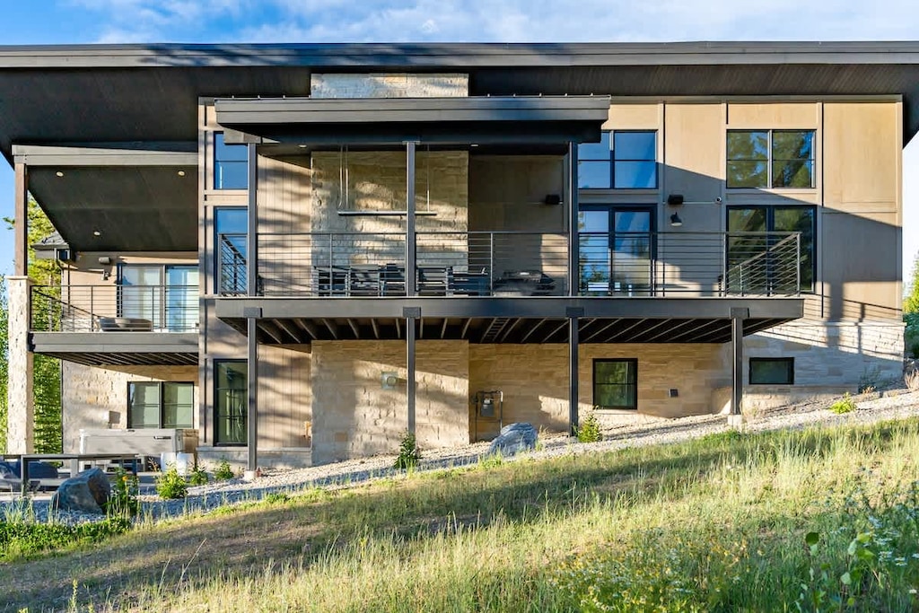 - Unwind on one of our multiple private decks, offering a perfect spot to take in the serene surroundings. Our modern home is designed to connect you with nature, providing stunning views from every level.