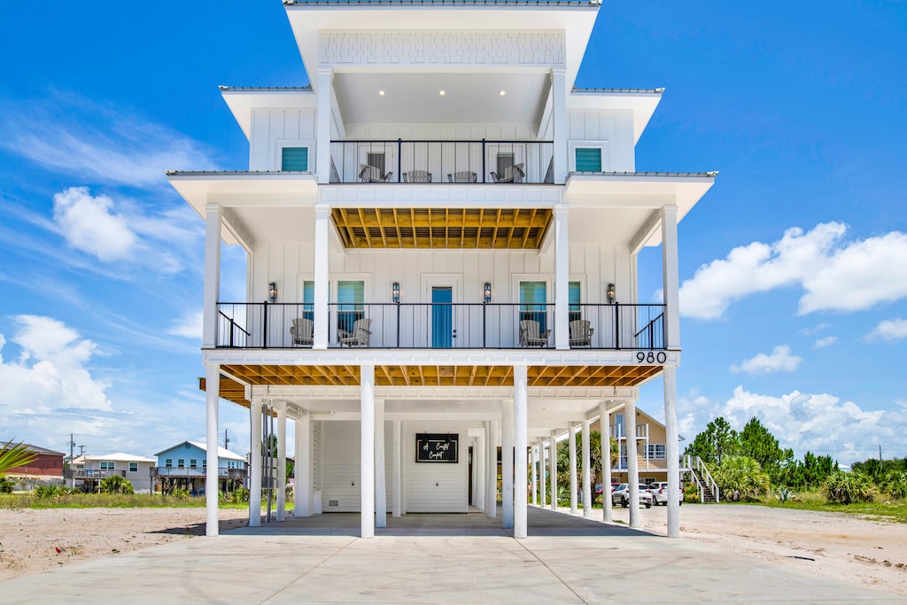 A beautiful new construction located in the Heart of Gulf Shores