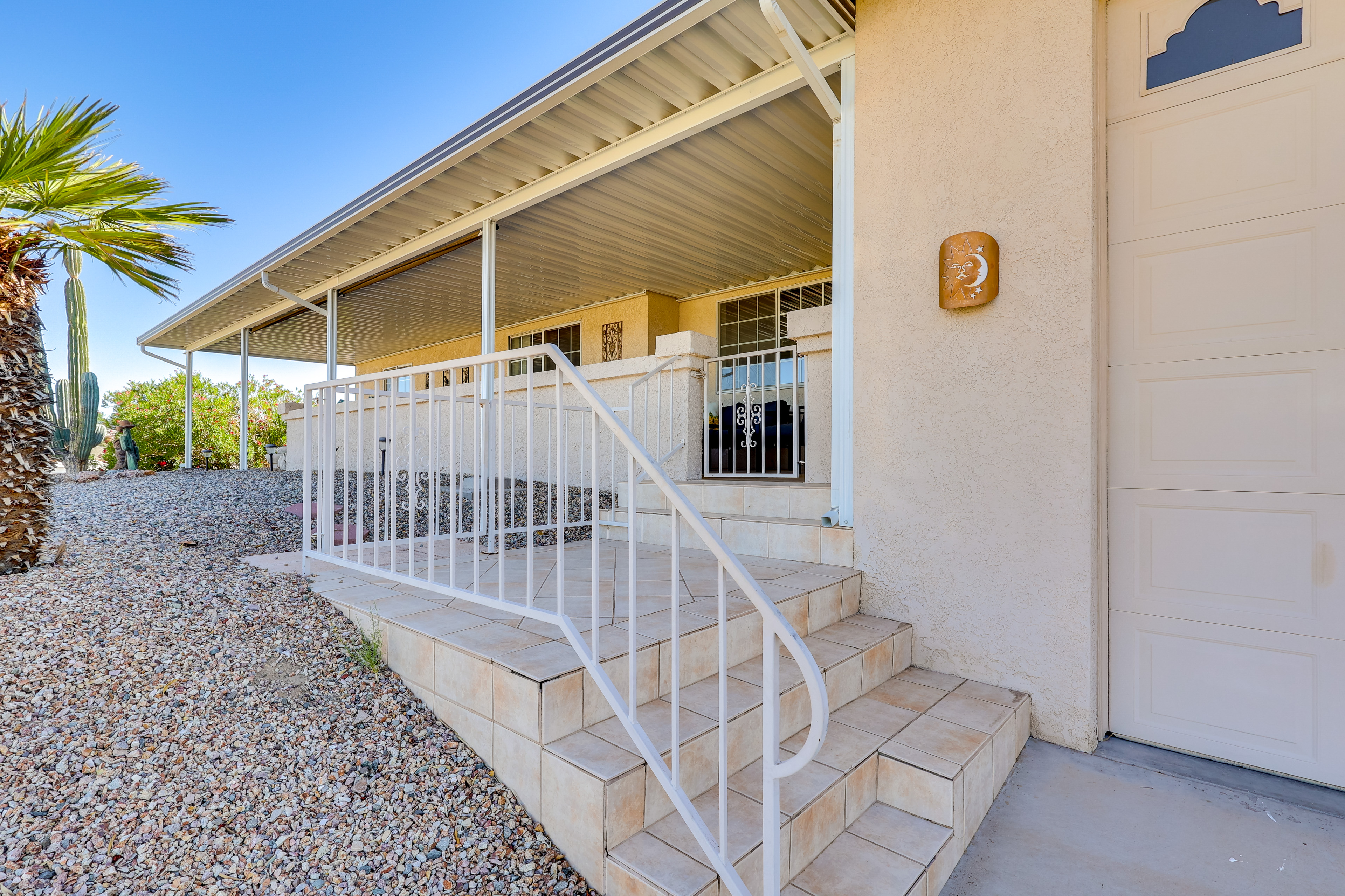 Lake Havasu Snowbird Retreat w/ Hot Tub!