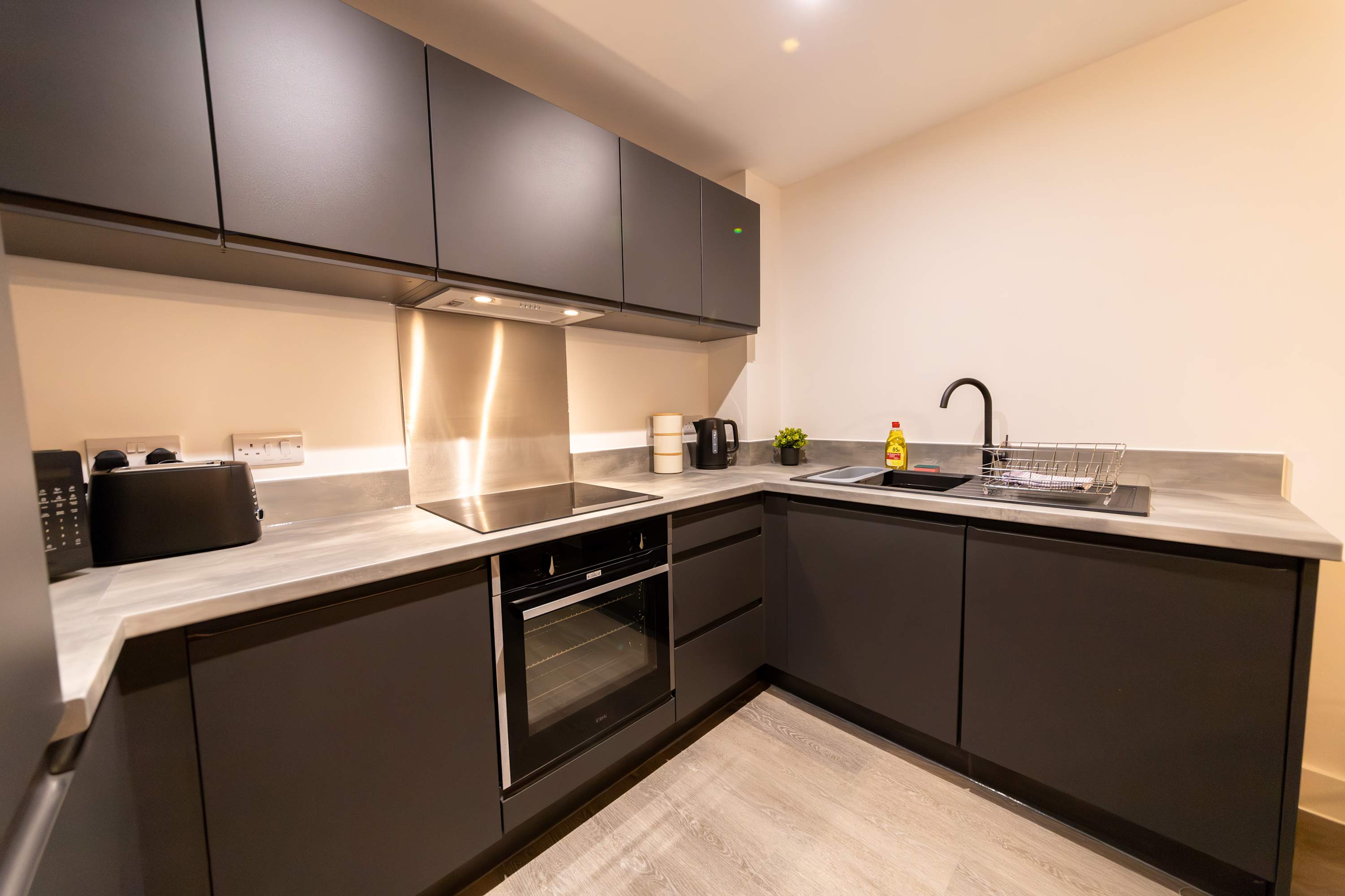 Spacious 2 Bedroom Apartment in Liverpool