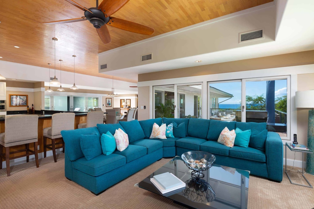 1733180585726-3312-13