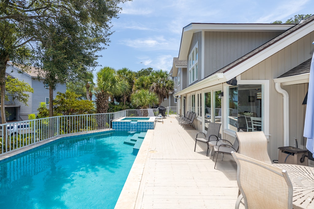 Pool Deck with Propane Grill and Spa