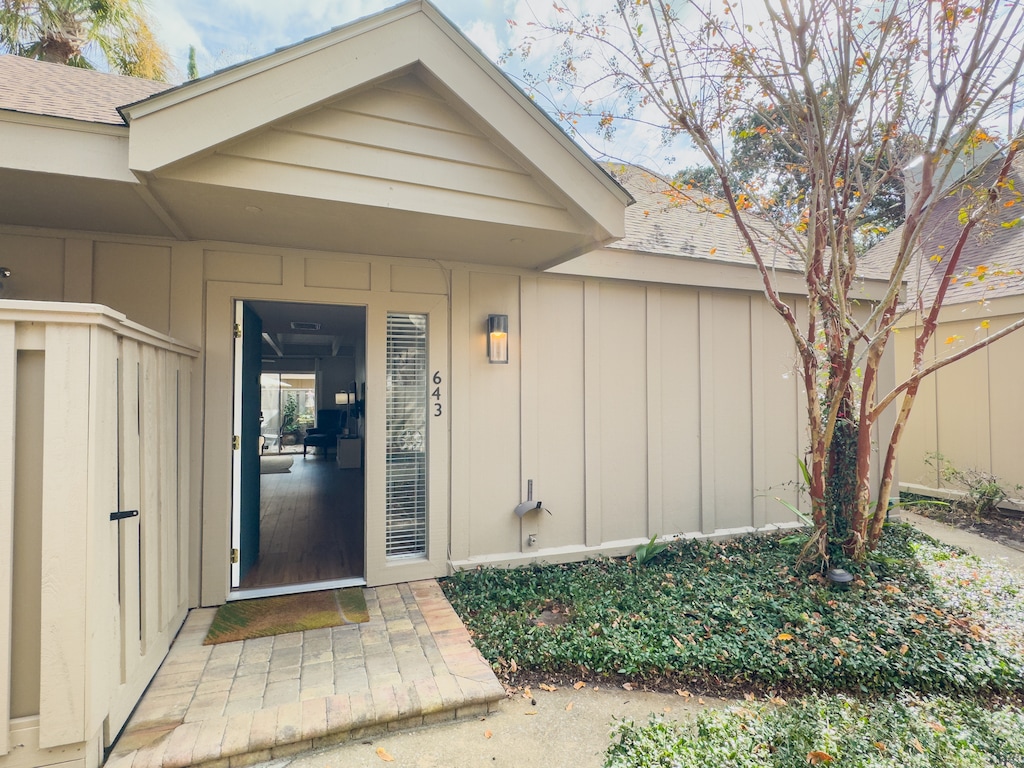 Welcome to 643 Queen's Grant