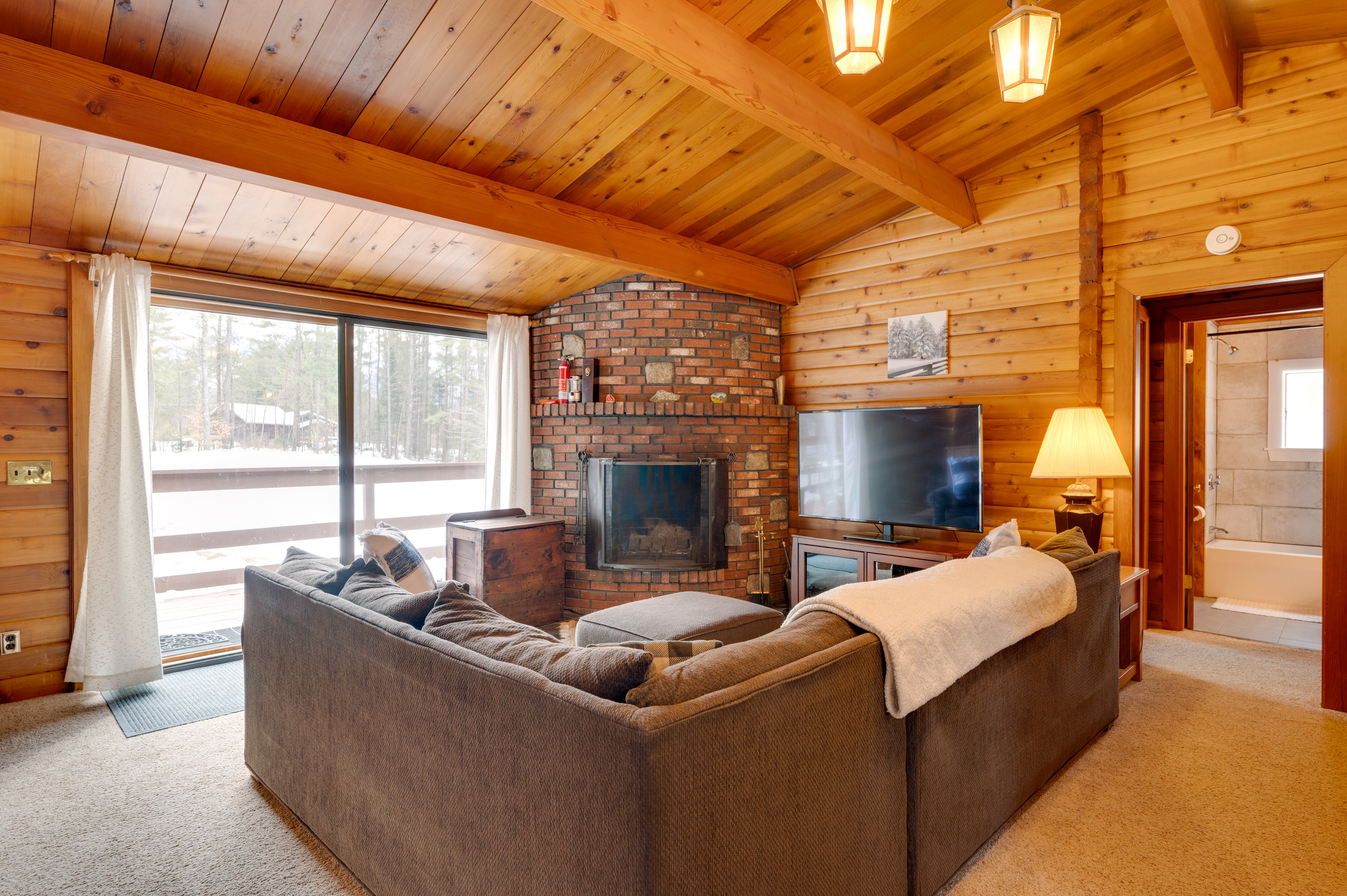Property Image 1 - Hike & Ski: Cabin w/ Fireplace in Franconia!