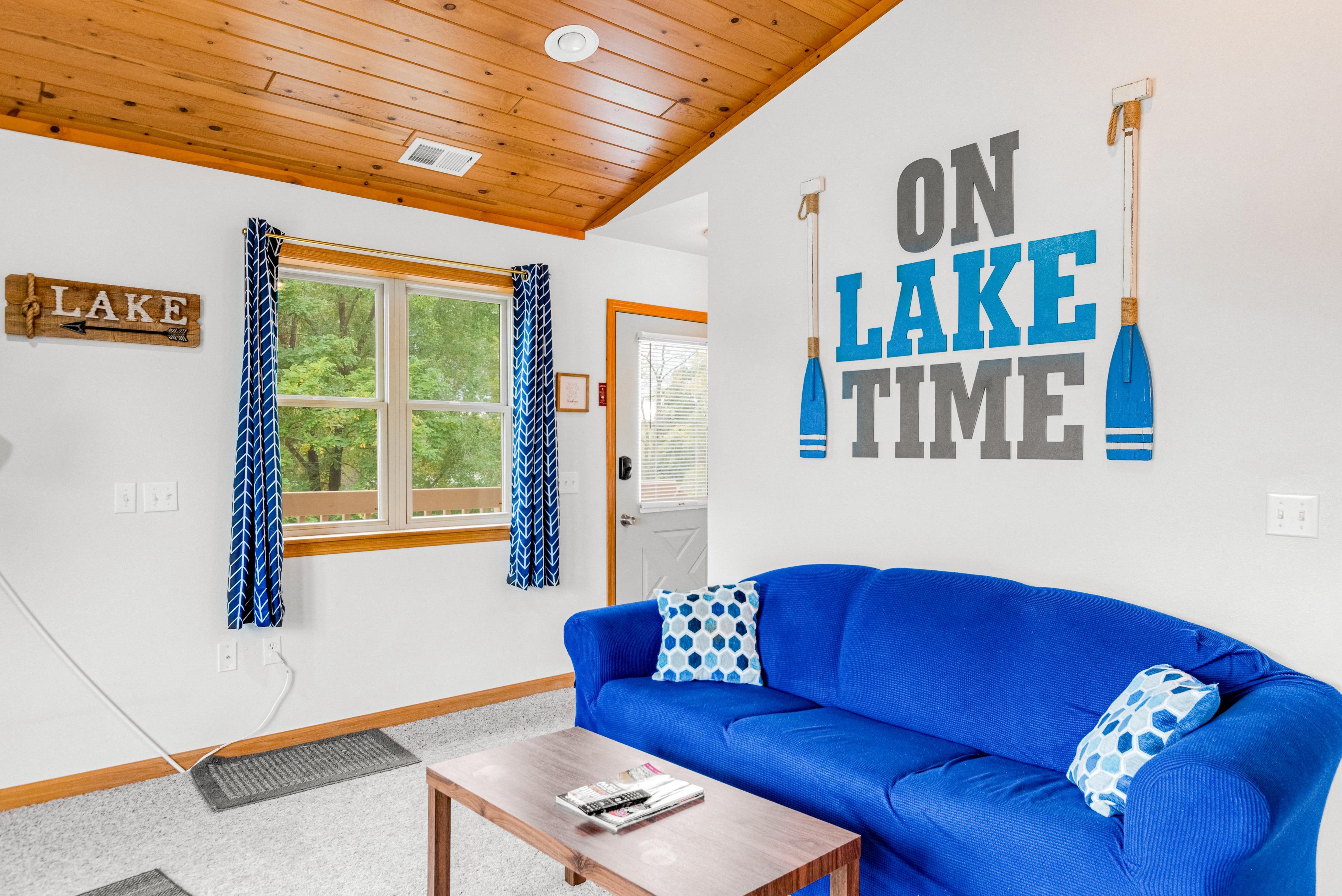 Thunderbird Resort Condo 1040E