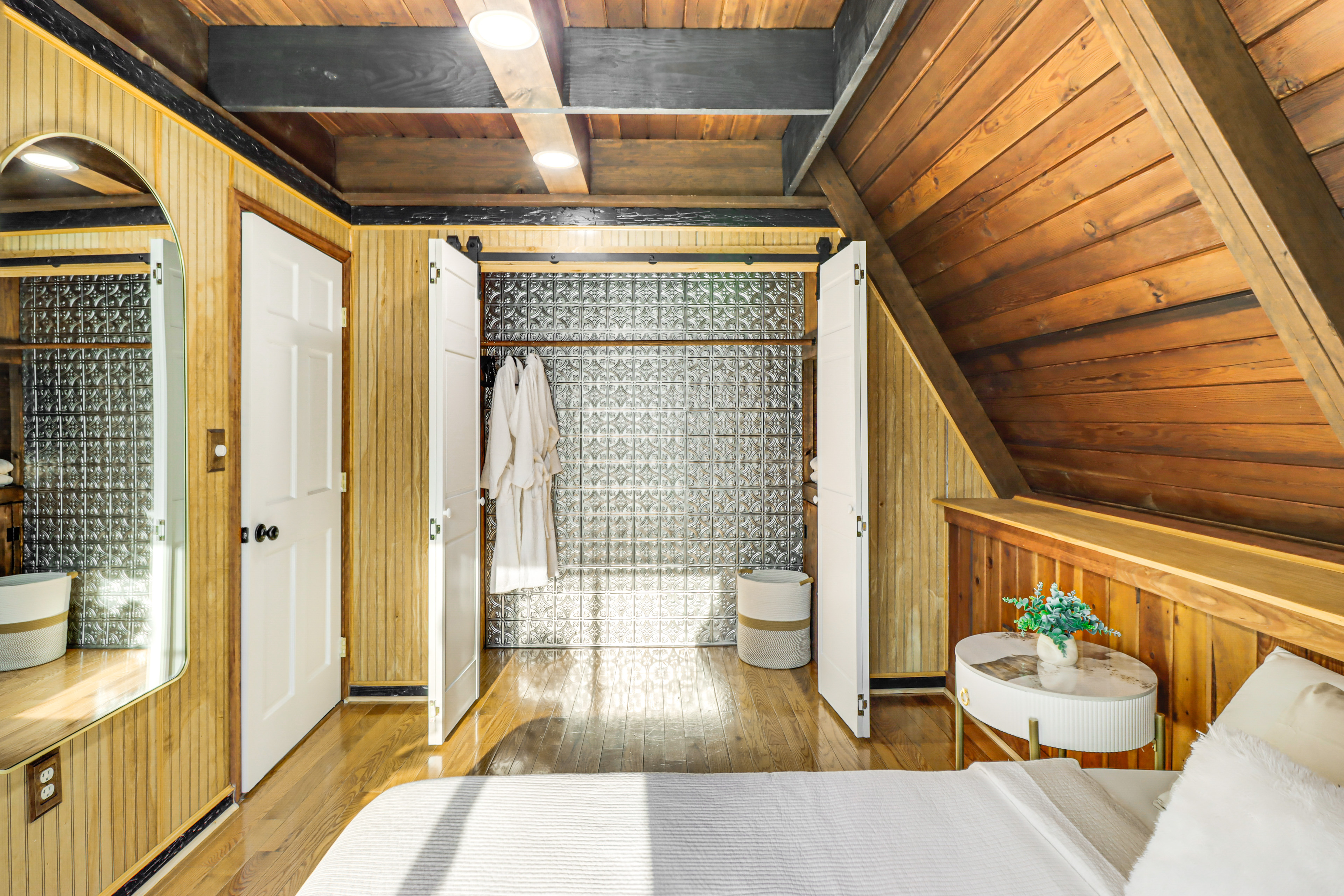 Hot Tub, Fire Pit & Patio: A-Frame Stafford Cabin