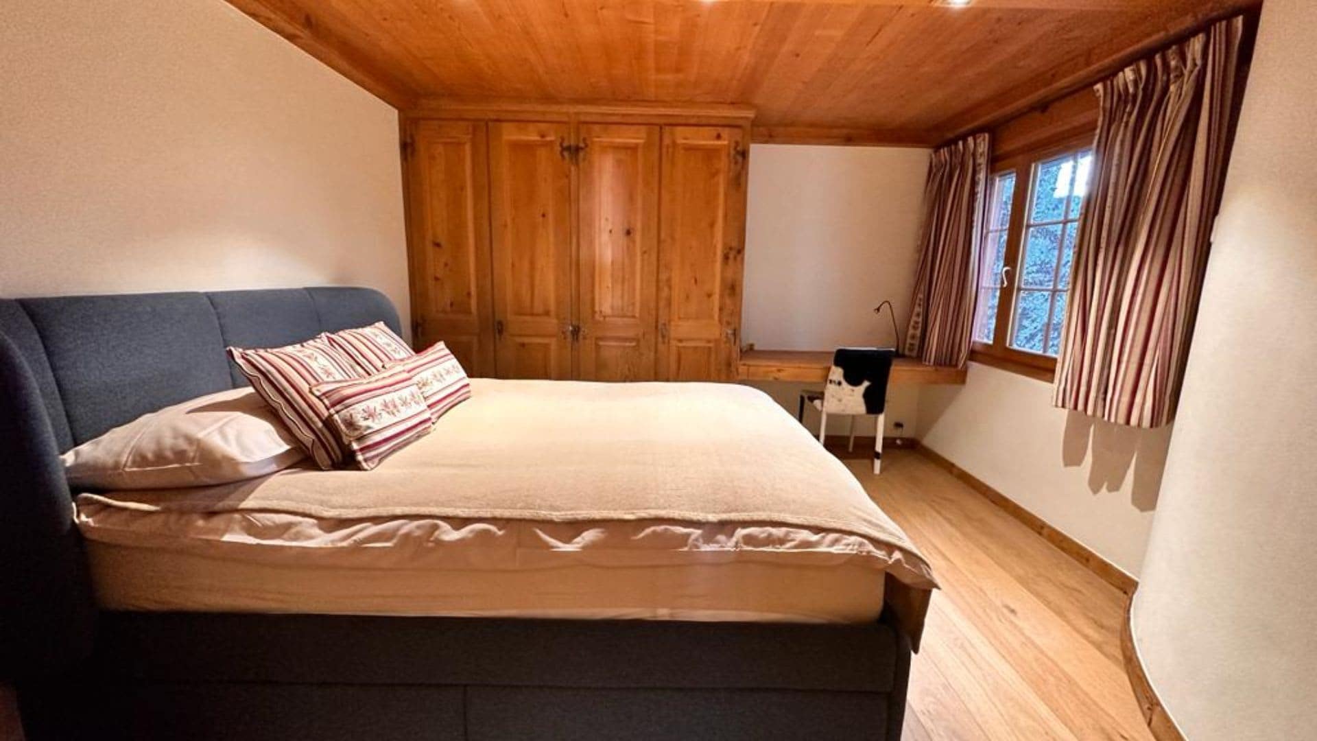 Cozy Gstaad Chalet With Modern Touch