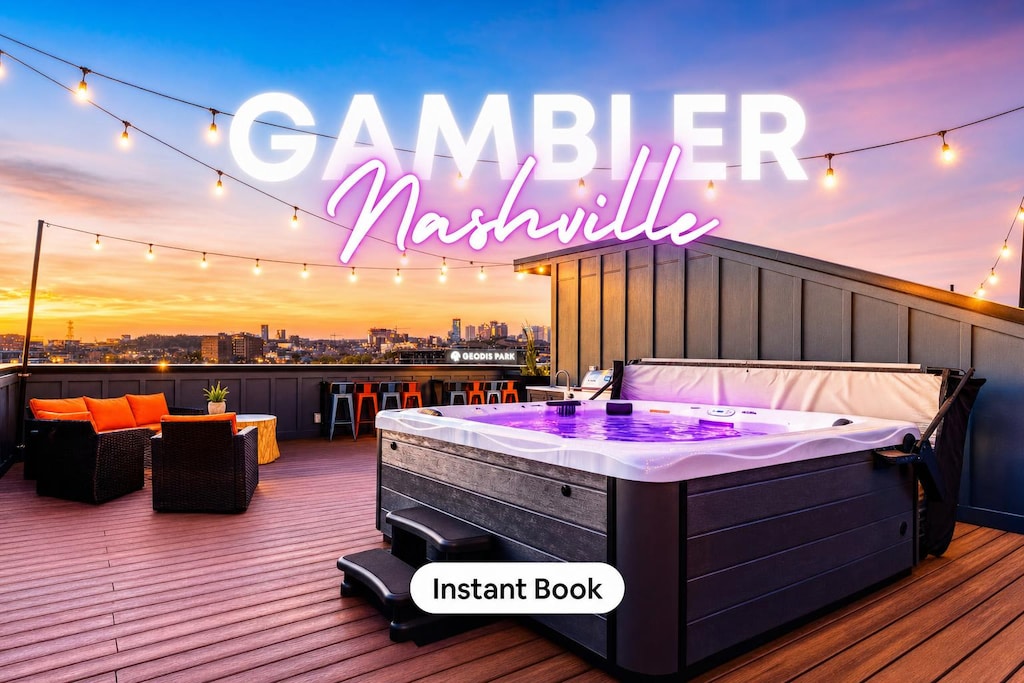 Experience luxury in this Downtown Nashville rooftop retreat featuring a hot tub and skyline views. Ideal for large groups and bachelorette parties, unwind in style in the vibrant atmosphere of Music City. Your ultimate getaway awaits!
