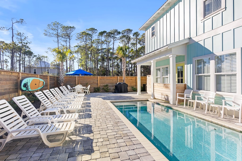 Spacious deck perfect for the whole group!