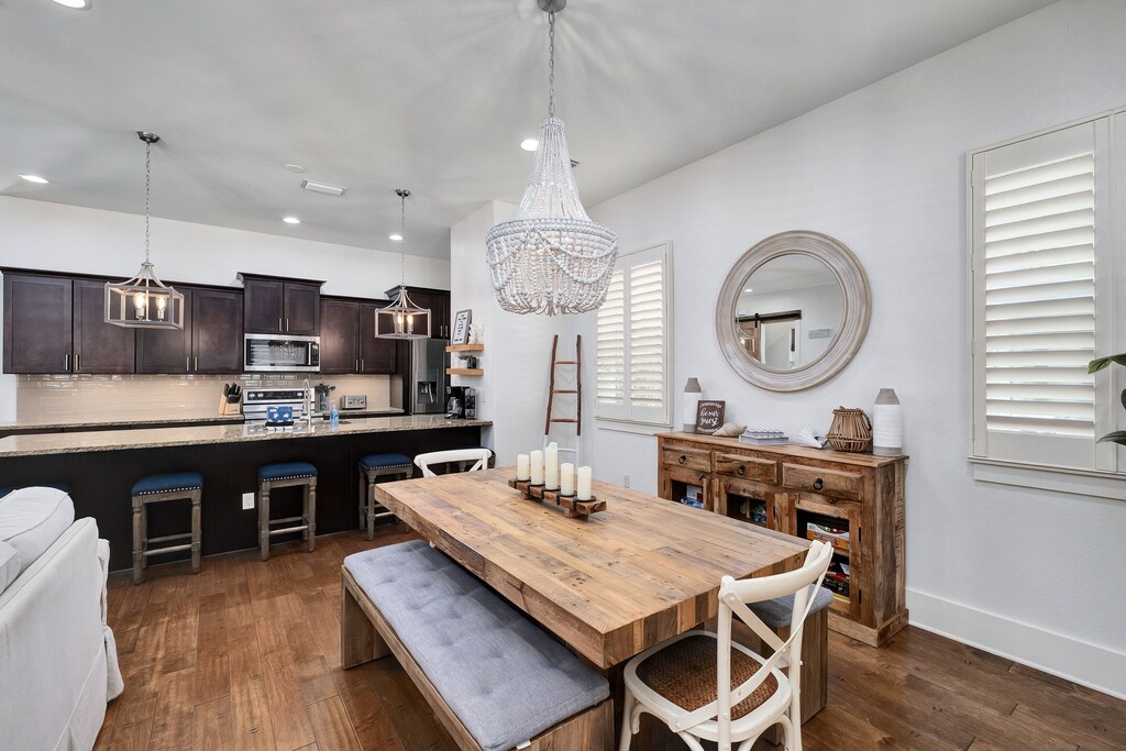 Modern coastal decor enhances the airy, open spaces.