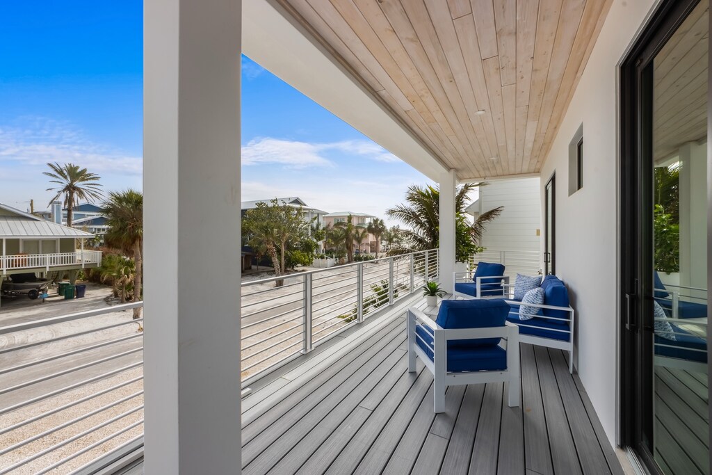 Balcony, Lounge Area
