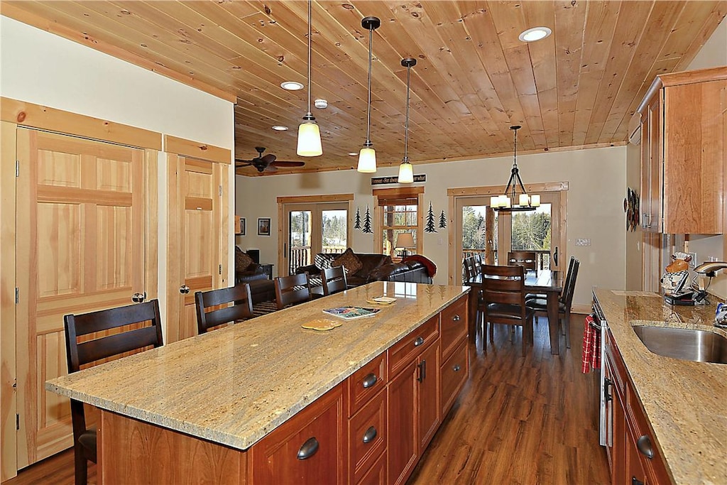 Main Level - Kitchen