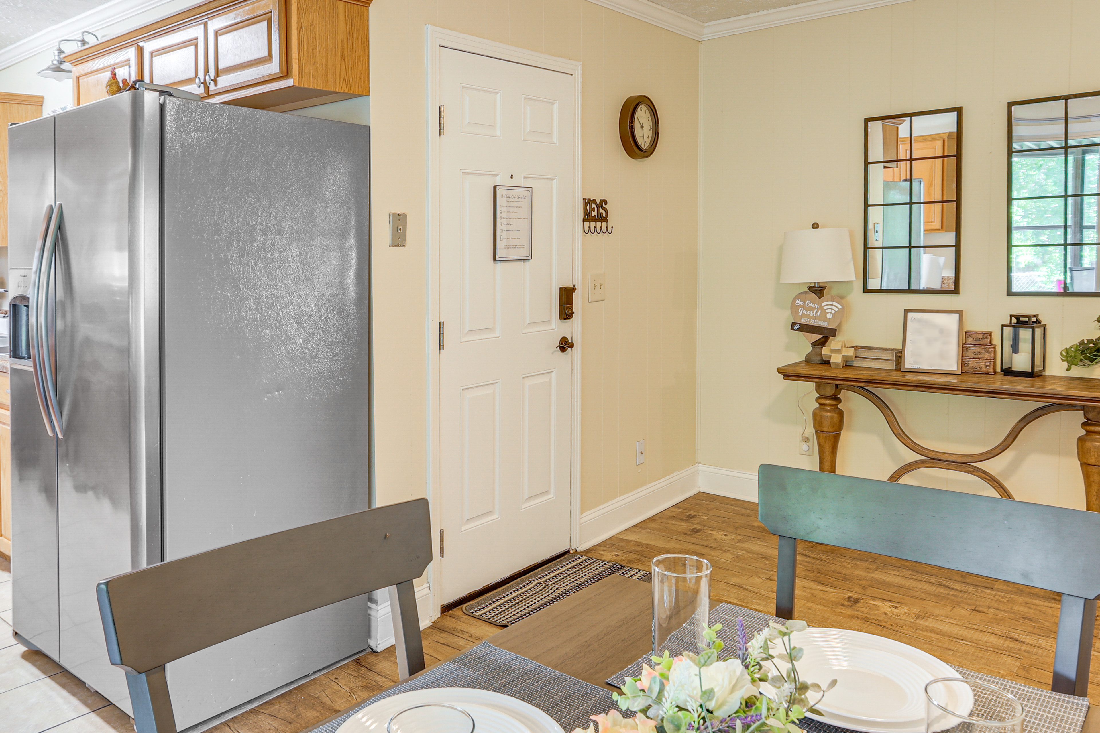 1 Mi to Dtwn Waycross: Home w/ Furnished Porch