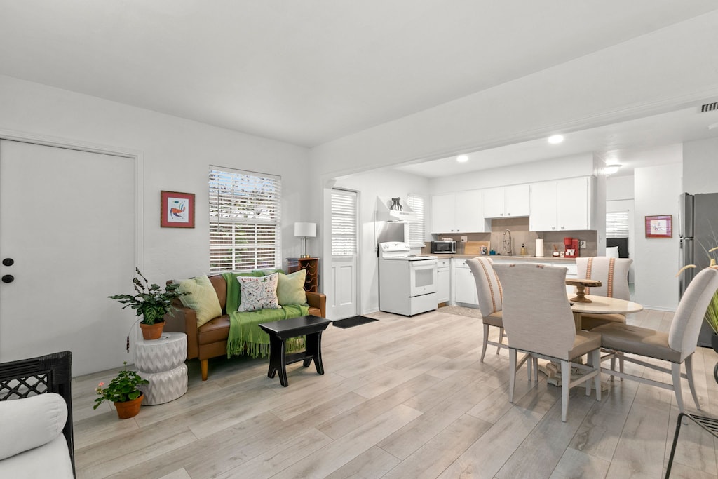 Dining and kitchen area 