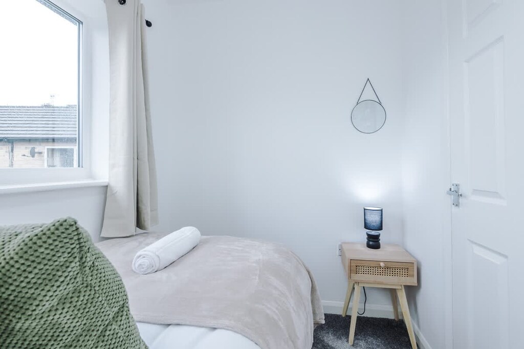 Bedroom 3 benefits from a comfortable single bed.