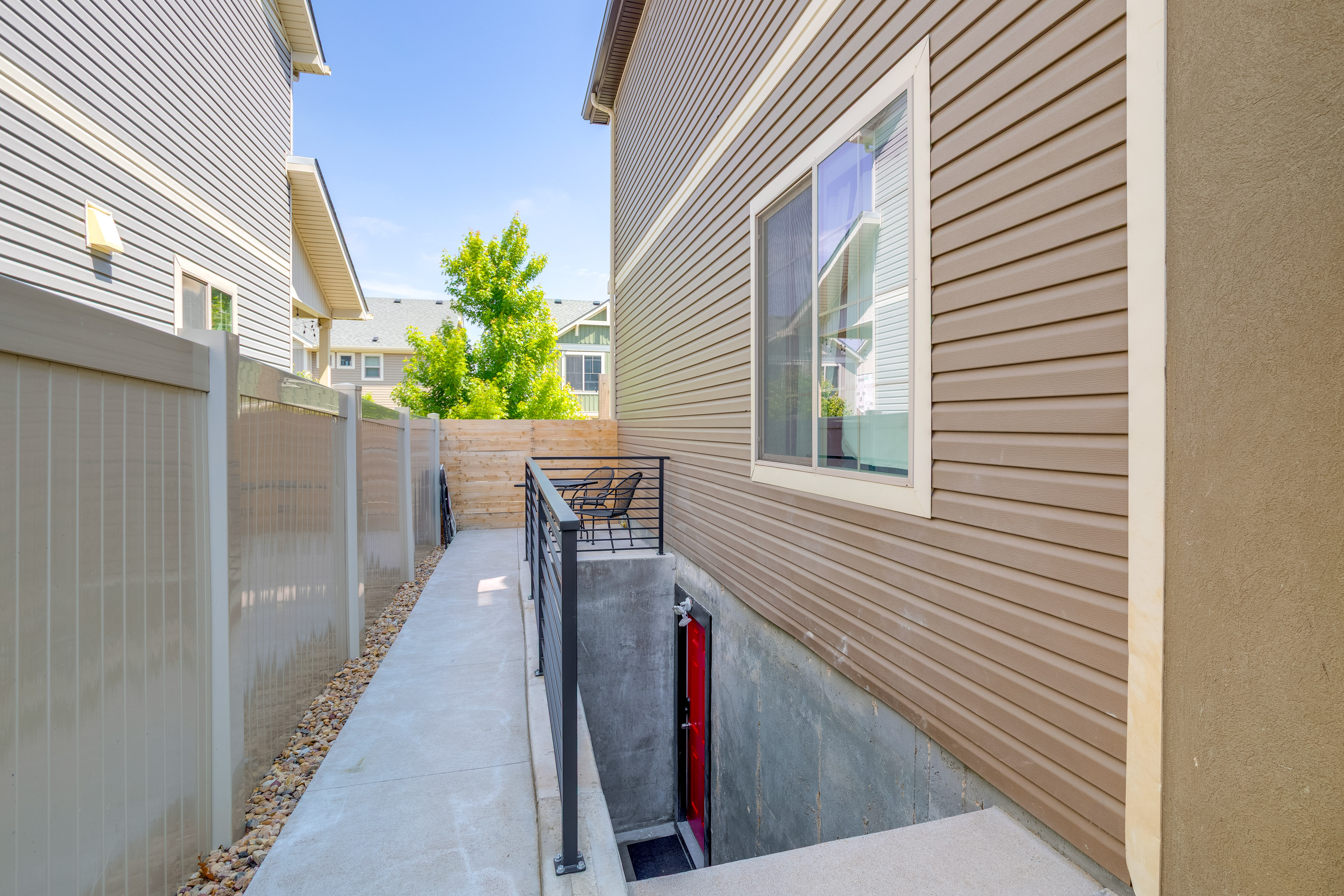 16 Mi to Dtwn Denver: Modern Apt w/ Patio