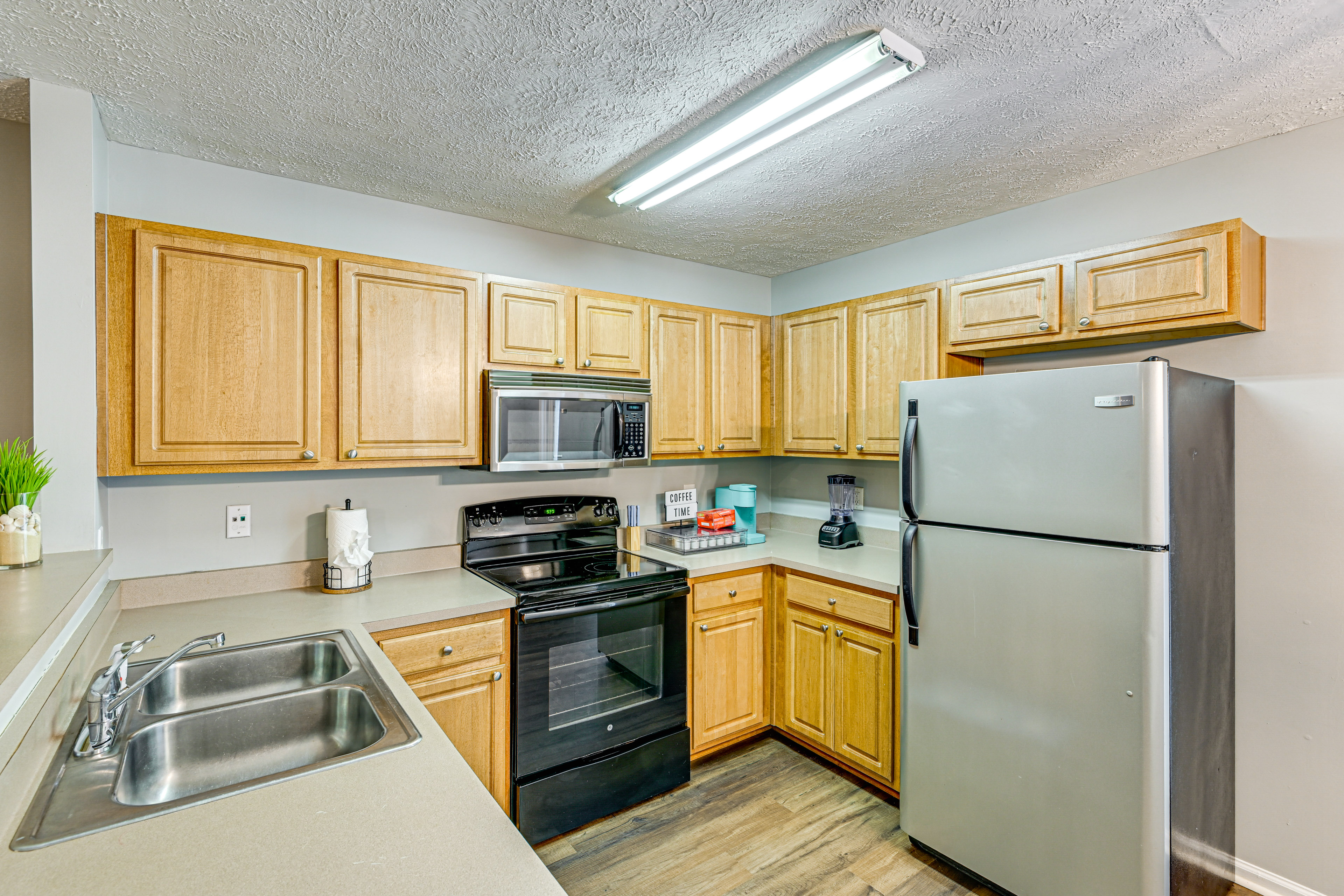 13 Mi to Dtwn: Nashville Gem Near Golf & Fishing