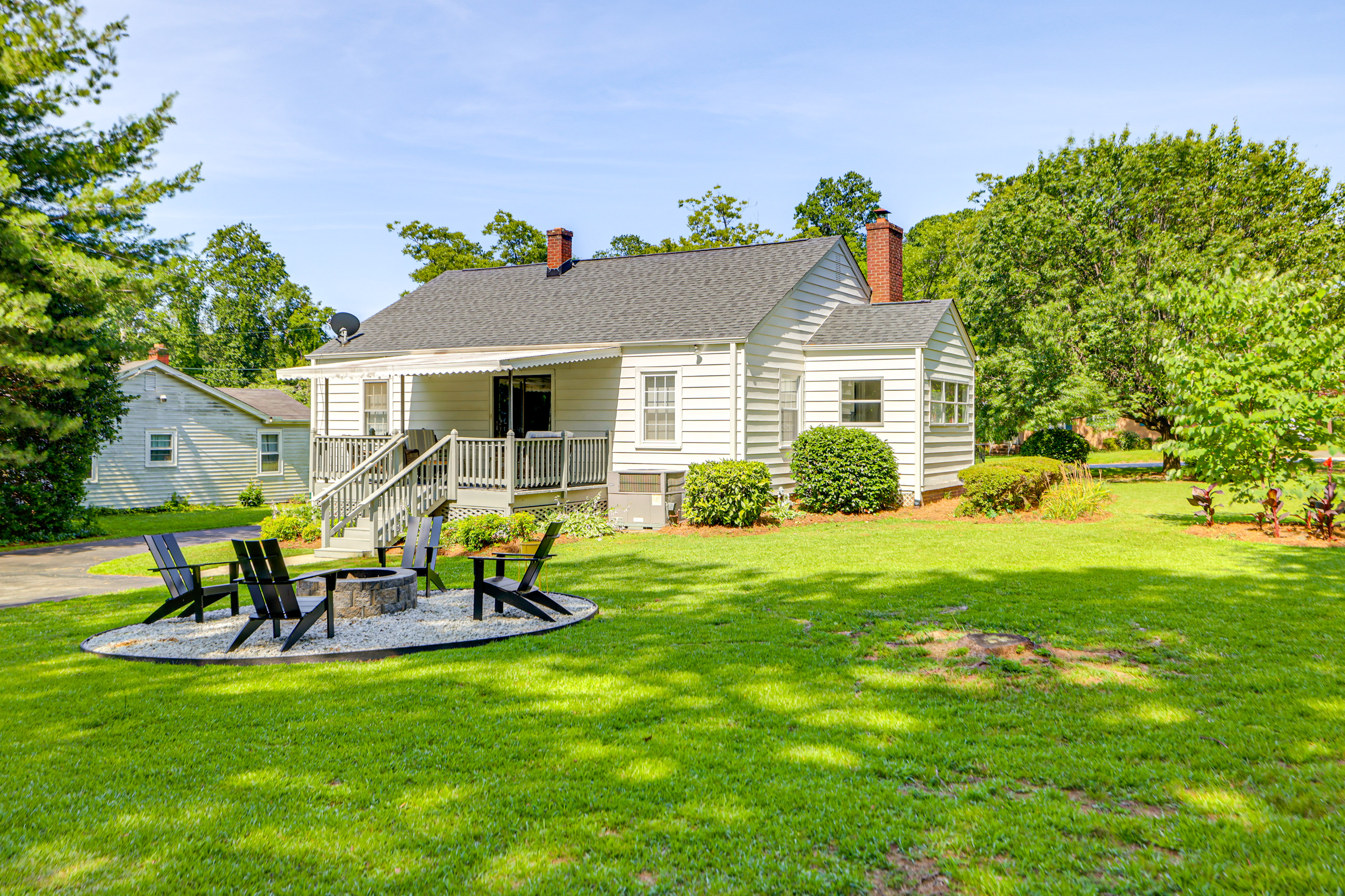 1 Mi to Downtown Greer: Family Home w/ Gazebo!