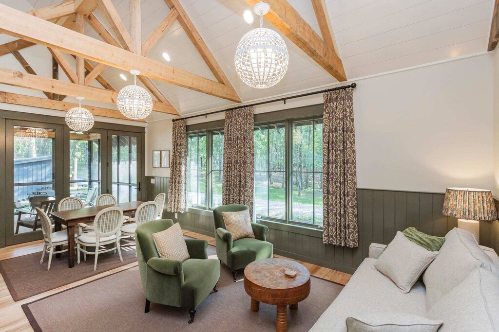 Luxurious Design and Spacious Comfort