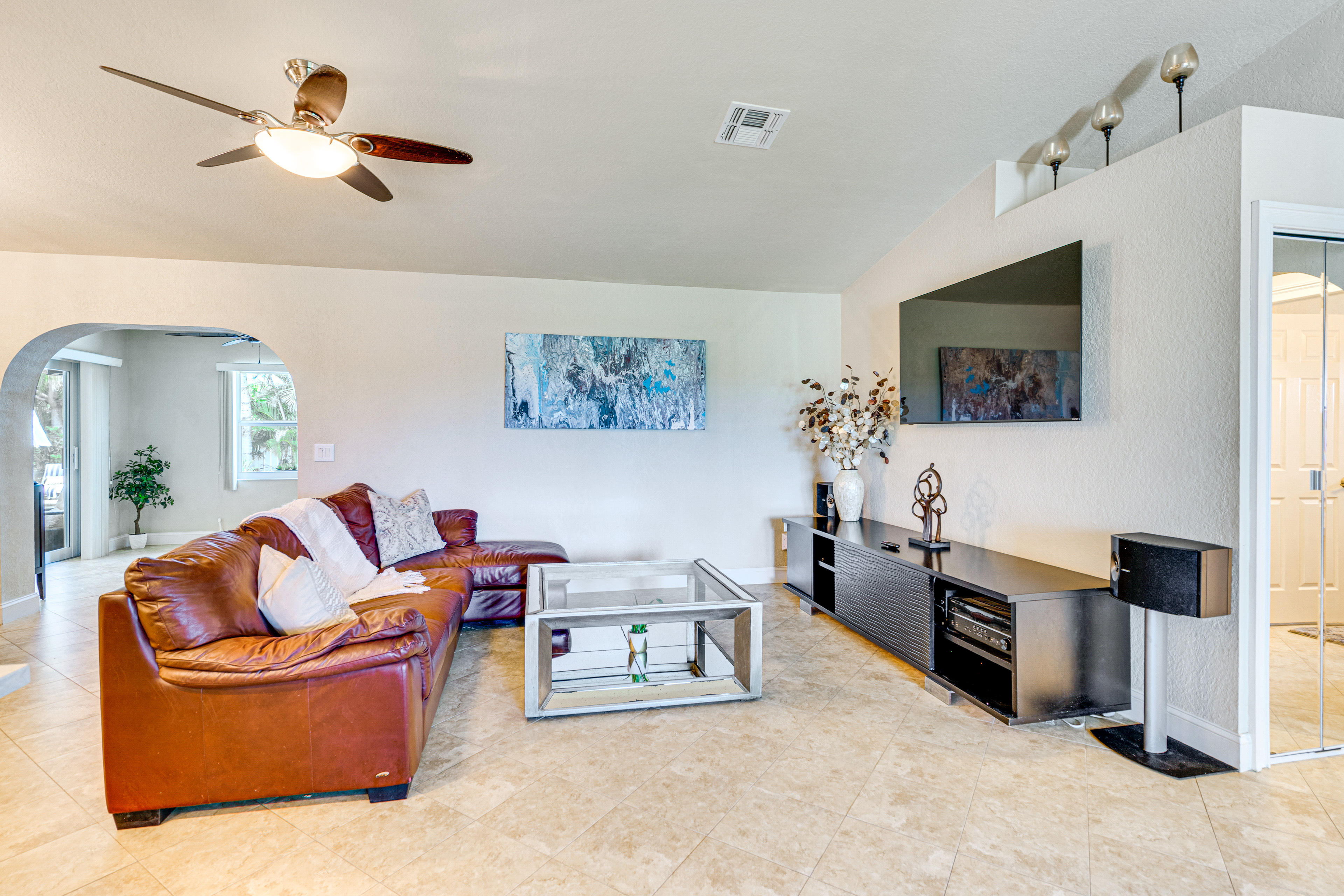 6 Mi to Beach: Family Oasis w/ Pool in Cape Coral