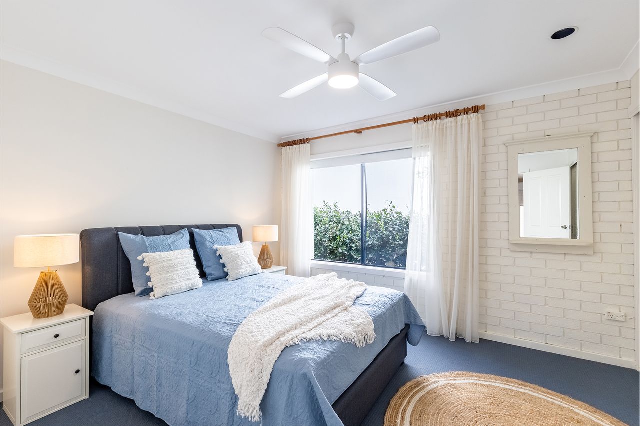 Maestral II - Beachside Villa with Private Garden Maestral II - Beachside Villa with Private Garden