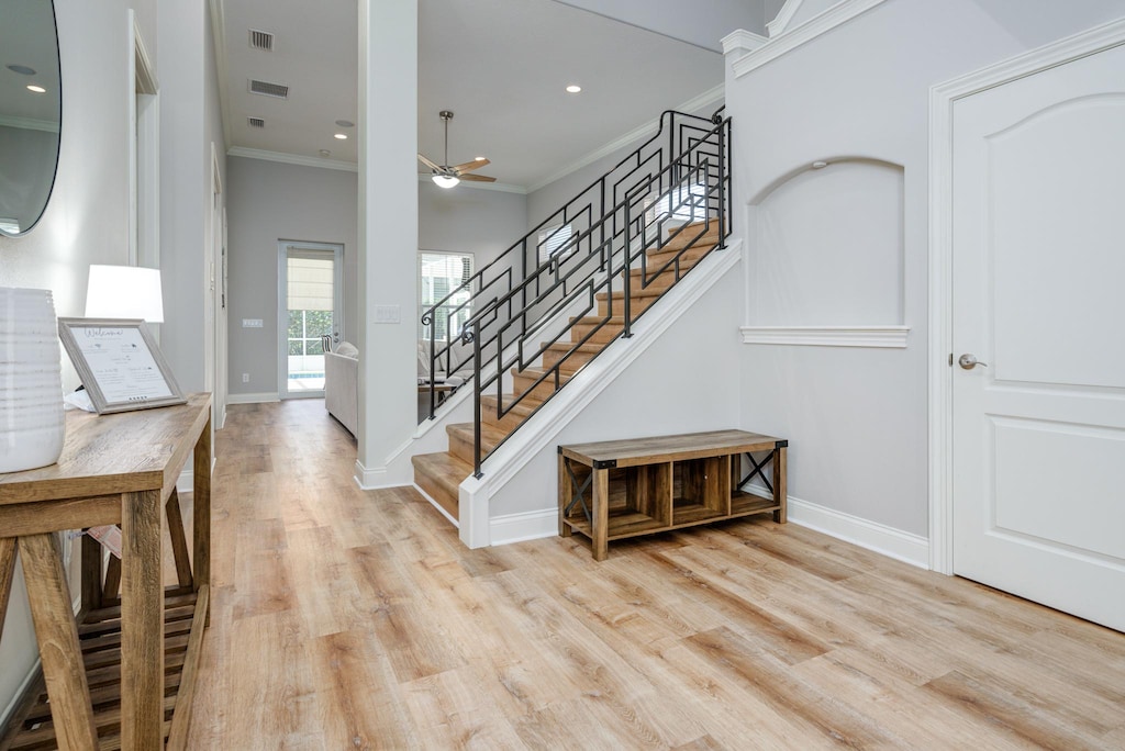 Enter on the first level to a bright open space.