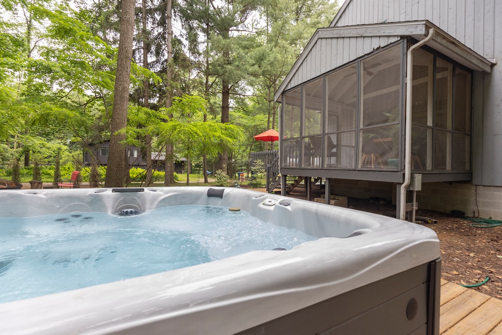 Luxuriate in nature with a steamy soak under the pines.