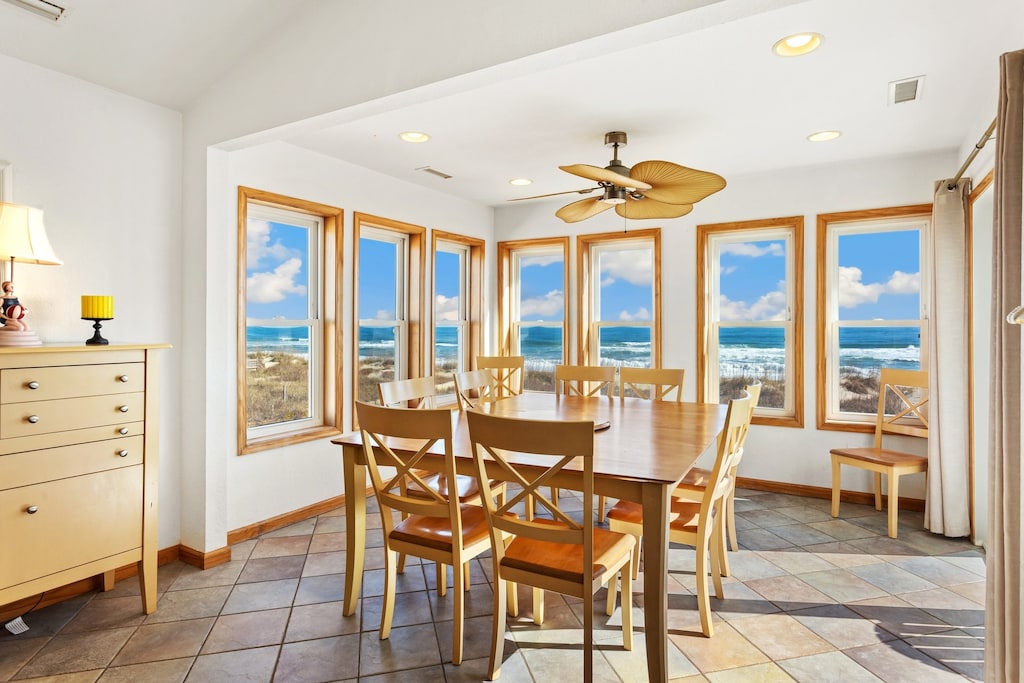 Eat together in the Living Area with gorgeous views of the ocean.