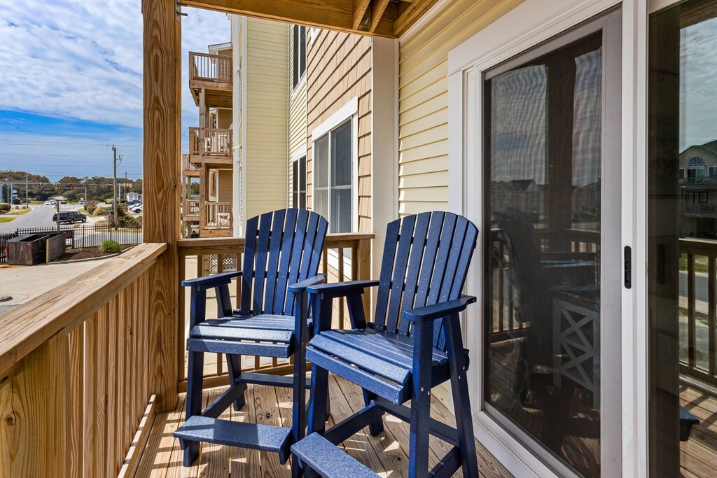 Sit out on the deck of this oceanside oasis for calm and quiet afternoons under the sun.