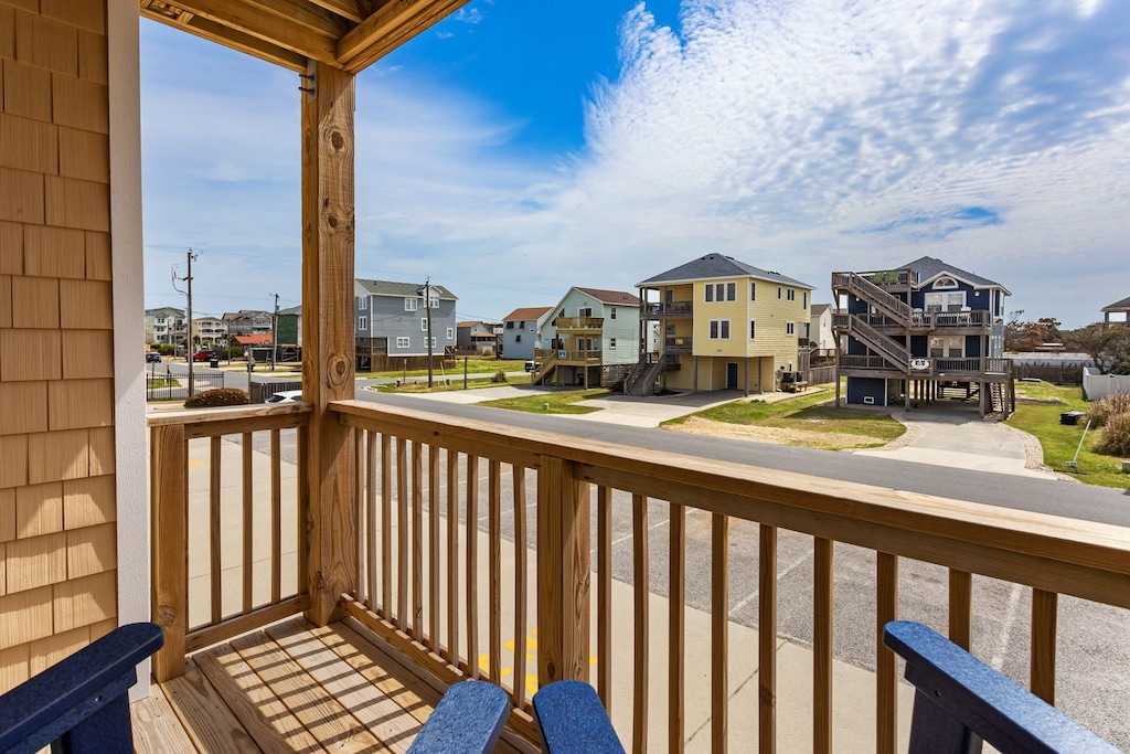 Relax on the deck and soak up the sun and cool breeze!