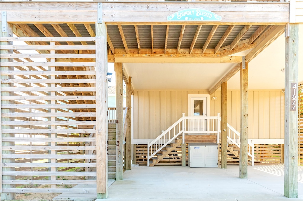 The dry entry makes moving in and out of It Was A Dream a breeze!